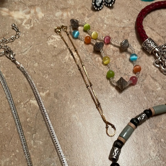 11-pc Jewelry Bundle - Picture 4 of 11